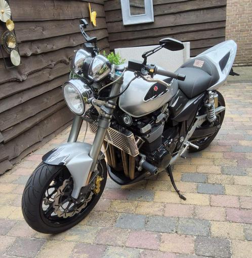 Suzuki GSX 1400 naked bike