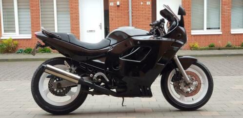 Suzuki GSX 600F 