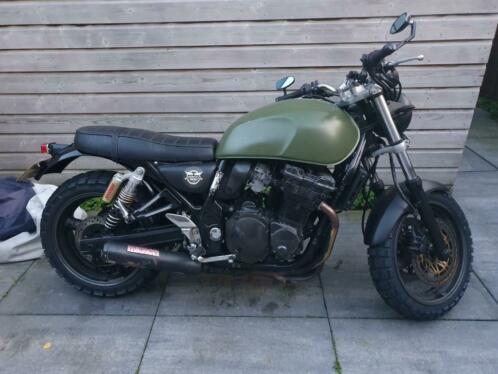 Suzuki gsx 750cc scrambler