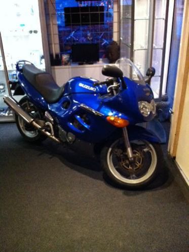 Suzuki GSX F 600 DOHC 16Valve