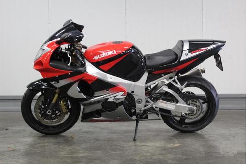 Suzuki GSX-R 1000 rijdbare schademotorfiets 2001