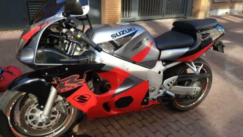 SUZUKI GSX-R 600 GSX R 600 GSXR 600 Nieuwstaat