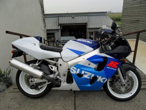 Suzuki GSX R 600 SRAD MET GARANTIE (bj 1998)