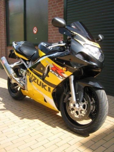 Suzuki GSX R 600 verkeerd in zeer goede staat 18230km