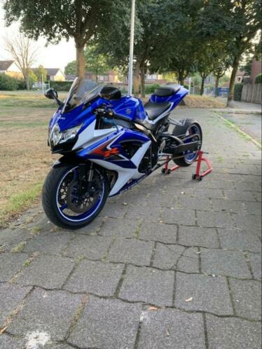 Suzuki GSX-R 750 2008 verlengde achterbrug