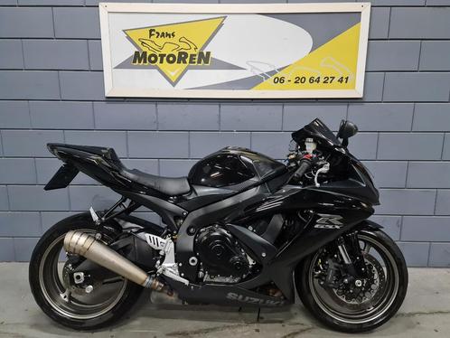 Suzuki gsx-r 750 bj 2011 linker zijschade rijdbaar