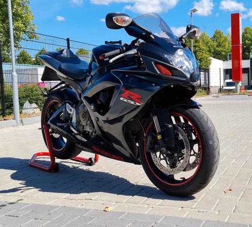 Suzuki GSX-R 750 Black Edition K6