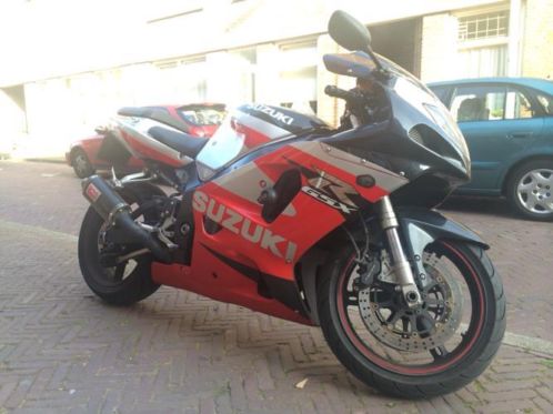 Suzuki GSX-R 750 K1