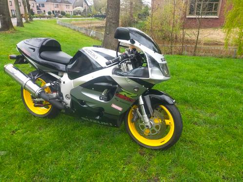 Suzuki gsx-r 750 SRAD bj 2000 41000km classic supersport