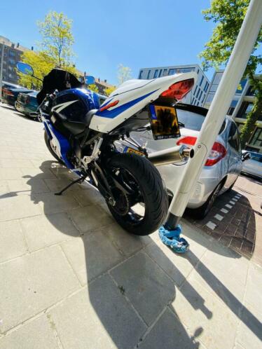 Suzuki Gsx-R600 K4 top