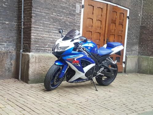 Suzuki gsx-r600 k8 akrapovic uitlaat.