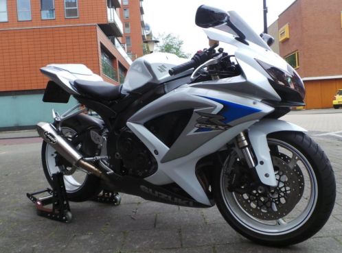 Suzuki GSX R600 Super Sport Wit 2008 K8 Xenon