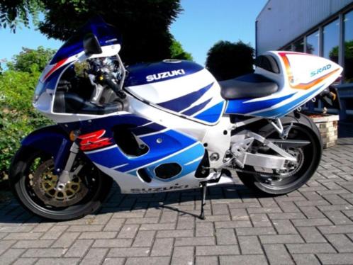 Suzuki GSX-R750 SRAD