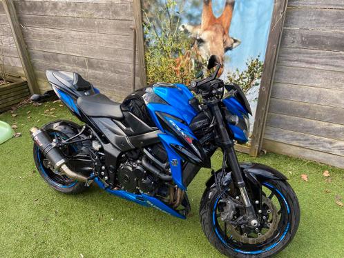 Suzuki gsx s750 Blauwzwart