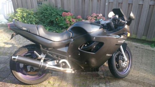 Suzuki GSX600 F