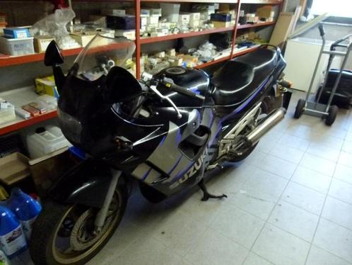Suzuki GSX750F