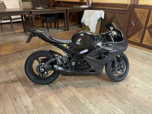 Suzuki GSXR 1000 full Carbon