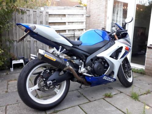 Suzuki GSXR 1000 K8