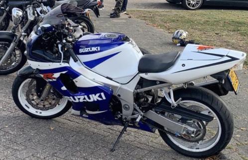 Suzuki gsxr 600 k1