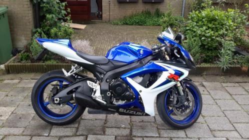 Suzuki GSXR-600 k6