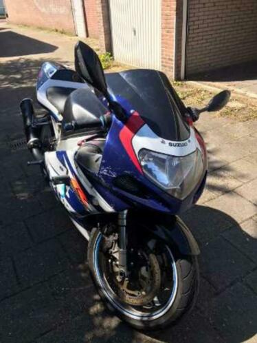 SUZUKI GSXR 750 k1 2001 INJECTIE