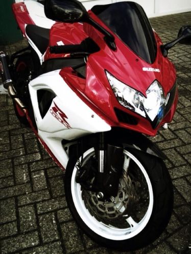 Suzuki GSXR 750 K8 6850 km Topconditie