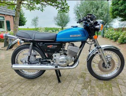 Suzuki GT 250