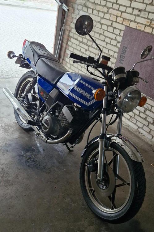 Suzuki GT 250 X7