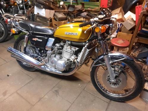 Suzuki gt750