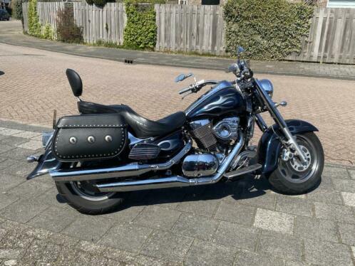 Suzuki Intruder 1500 slechts 15000km