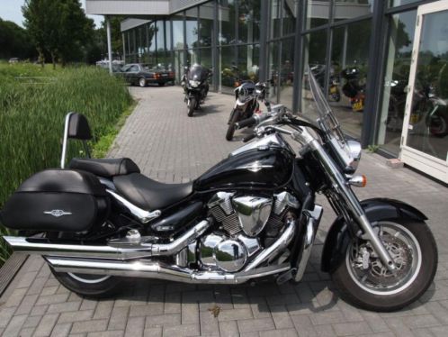 SUZUKI INTRUDER C 1800 RLC (bj 2009)