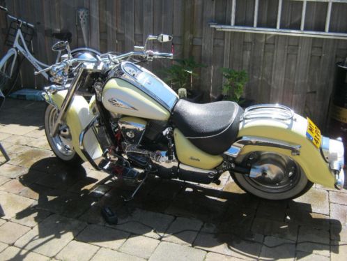 Suzuki Intruder1500 lc 1998