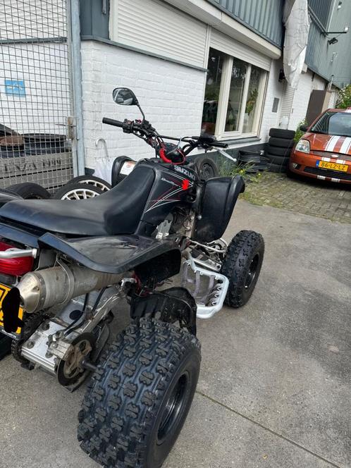 Suzuki LTZ400 quad