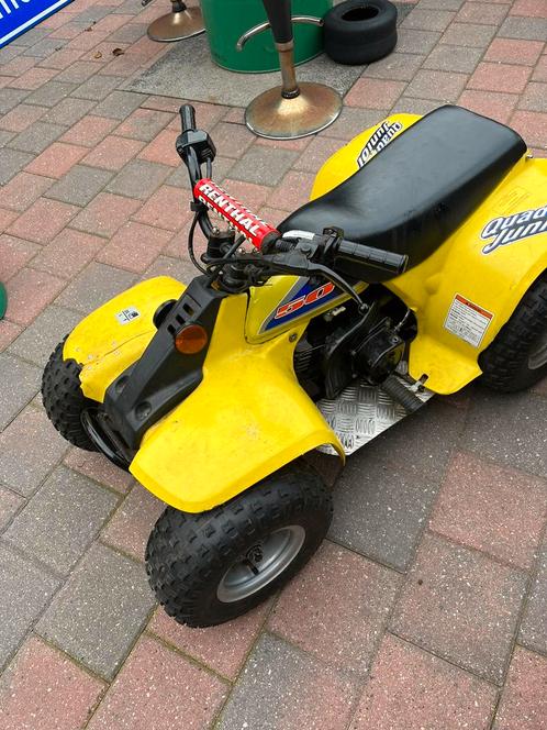 Suzuki quad LT 50cc (loopt niet)