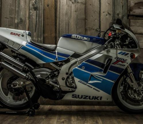 Suzuki RGV 250 VJ22 BJ 1991