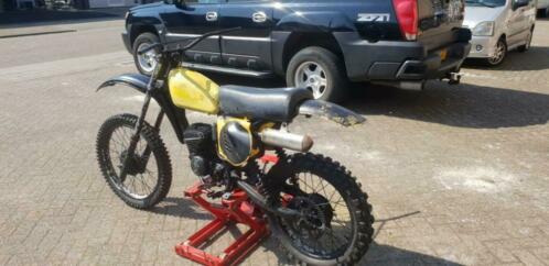 Suzuki Rm 125 1977 met extra motorblok