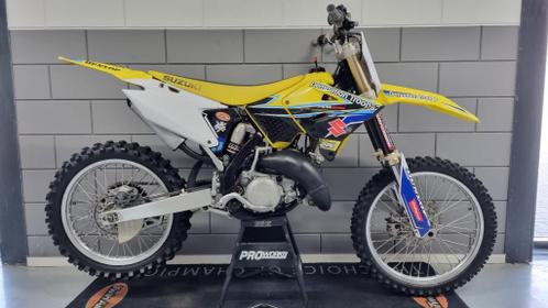 Suzuki rm 125