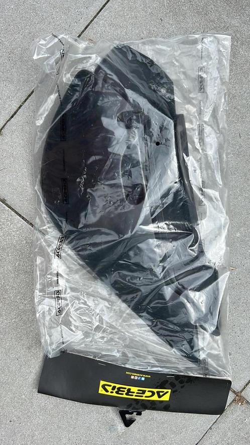 Suzuki rm 65 plastic delen.