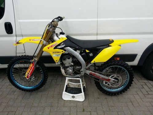 Suzuki rmz 250 2011