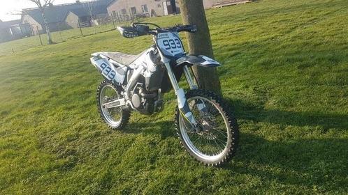 Suzuki rmz 250