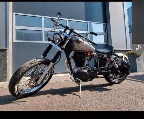 Suzuki savage ls650 bobber rat look.