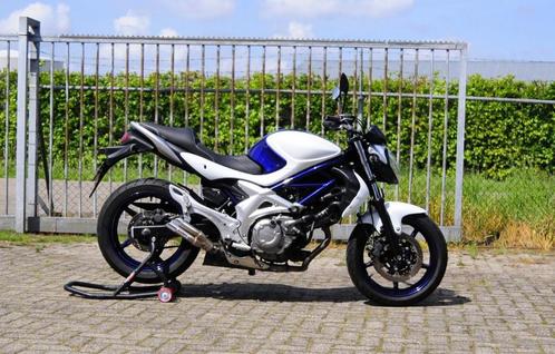 Suzuki SFV650A Gladius - ABS (2011)