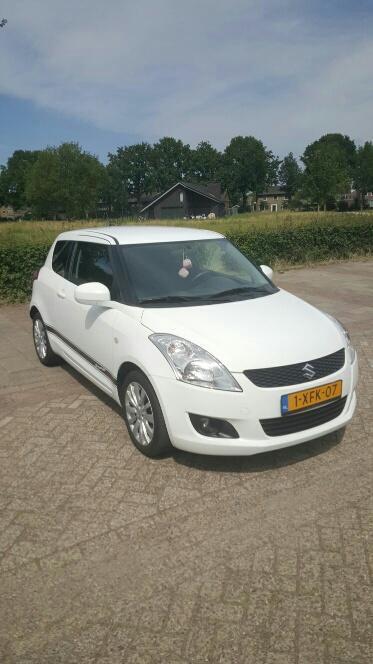 Suzuki Suzuki Swift 2012 Wit