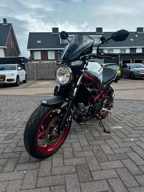 Suzuki SV650 2022 (0999 km) Streetpack  vele extras