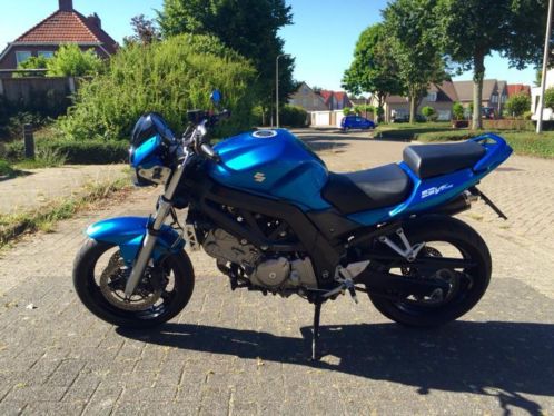 Suzuki SV650N SV 650 niet de standaard blauwe kleur