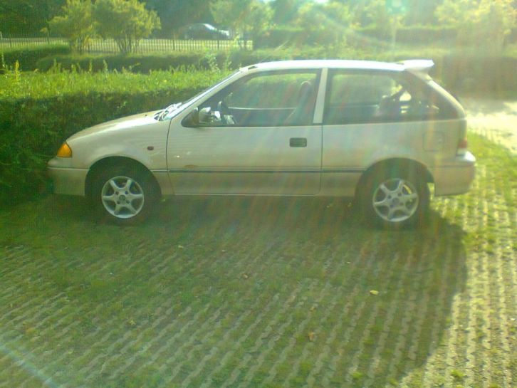 Suzuki Swift 1.0 GLS 1999 Goud