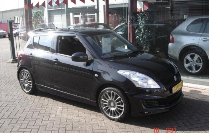 Suzuki Swift 1.2i-16v Comfort 5D Aerow plus Sport Sparco 17034