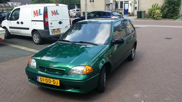 Suzuki Swift 1.3 1999 Groen