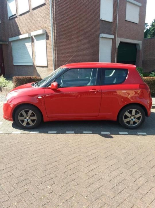 Suzuki Swift 1.3 3D 2006 Rood