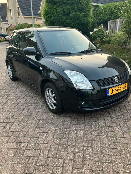 Suzuki Swift 1.3 3D 2009 Zwart Augustus APK gekeurd.